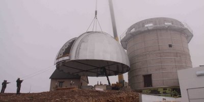 JST250 telescope dome lifting works